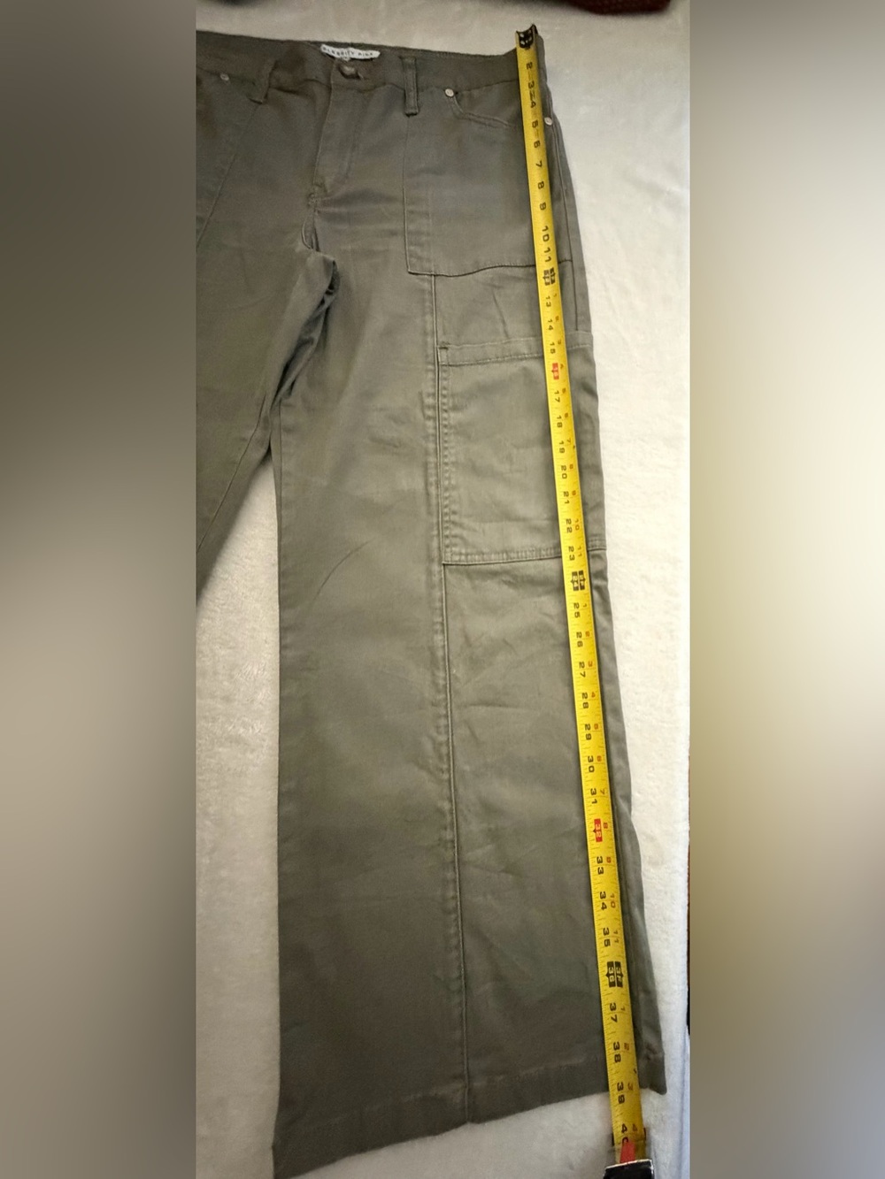 Celebrity Pink Wide Leg Olive Cotton Cargo Pants, Size 13/31 - Picture 11 of 14